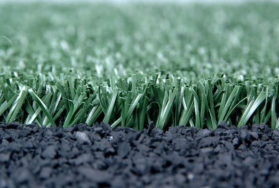 Erba da calcio in materiale PP con altezza del pelo di 15 mm, 12000 Dtex e rivestimento in PU per campi sportivi all'aperto