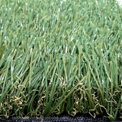 50 mm di erba paesaggistica artificiale multicolore personalizzabile per la decorazione nei giardini o nei campi da gioco