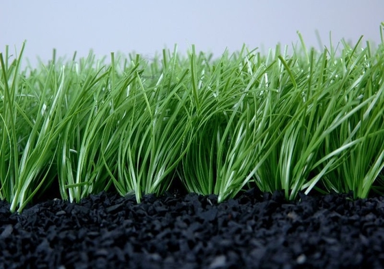 170 punti/M Pe Terreno artificiale per calcio per una superficie di gioco realistica con aspetto naturale e poca manutenzione