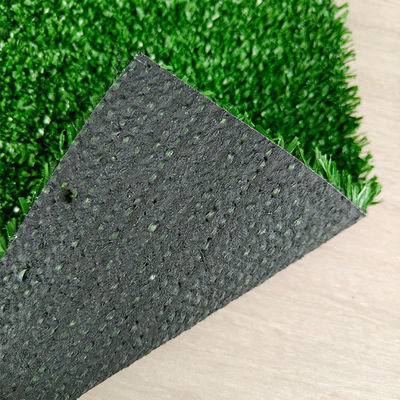 200 punti/m di erba artificiale per tennis con altezza di 20 mm in materiale polietilene resistente
