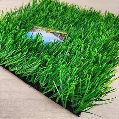 55mm altezza del palo calcio erba artificiale per calcio necessaria per riempimento resistente agli UV permeabile all'acqua erba artificiale verde