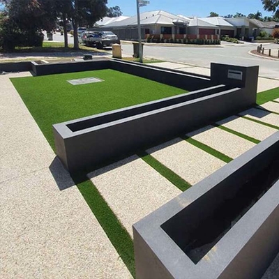 30MM di erba artificiale verde non infill utilizzata per animali domestici o giardini sul tetto con resistenza ai raggi UV e buona elasticità