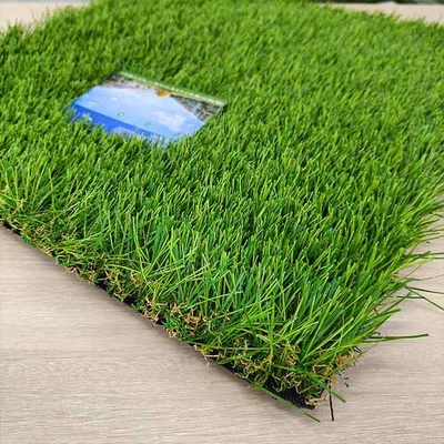 Tessile misto a filamenti multipli erba verde ibrida erba artificiale 45 mm 9500 Dtex resistente all'abrasione