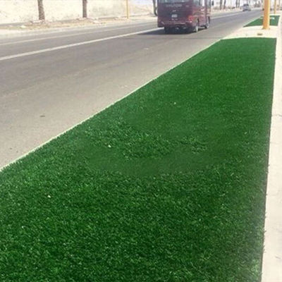 45 mm di altezza di pila erba artificiale paesaggistica con filati di forma piatta disponibile in qualsiasi lunghezza richiesta