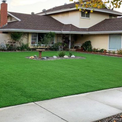 Terreno artificiale per giochi Terreno artificiale adesivo in PU da 43 mm per campi sportivi e aree pubbliche