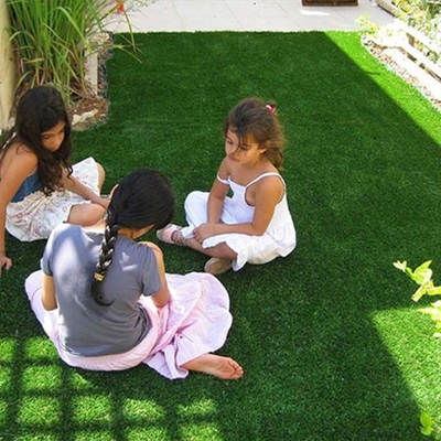 Parco giochi non tossico erba artificiale altezza pile 45 mm erba finta ecologica con poca manutenzione