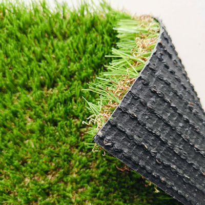 9600 Dtex 18900 Densità Resistenza ai raggi UV Paesaggio Erba artificiale con filati diretti e curvi misti
