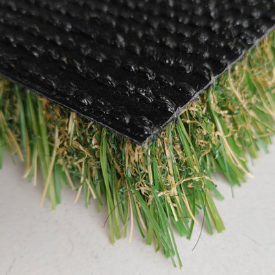 Tre tipi di erba a forma mista di erba artificiale verde esterna da 38 mm con bassa manutenzione e ottima consistenza