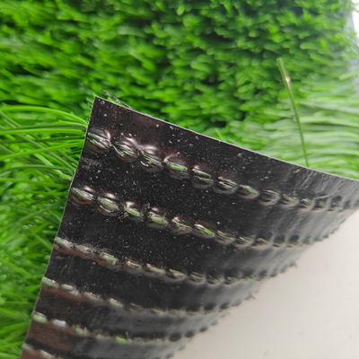 50mm Sport Artificiale Turf Durabilità elevata e eccellenti prestazioni di drenaggio per campi da calcio