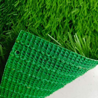 50 mm di altezza di pila erba artificiale verde con alta densità ed eccellente consistenza per sport e campi di competizione