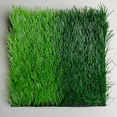 50 mm di altezza di pila erba artificiale verde con alta densità ed eccellente consistenza per sport e campi di competizione