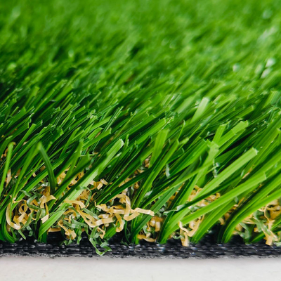 Grass artificiale verde multifunzionale di altezza 30 mm con rivestimento in PU e doppio supporto in PP