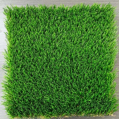 erba curva retta seta mista 16200 Dtex paesaggio erba artificiale per il tempo libero e la decorazione con altezza di 45 mm