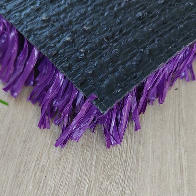 Tennis personalizzato di erba artificiale multifunzionale colore viola 25mm altezza del palo con grande sistema di drenaggio