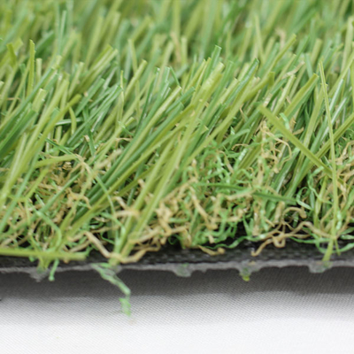 30 mm Altezza del palo Paesaggio Erba sintetica 6700 Dtex Decorazioni Resistenza ai raggi UV