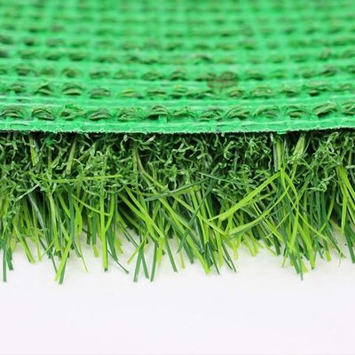 Tappeto erboso artificiale a bassa manutenzione con altezza del pelo di 45 mm con 5-8 anni di garanzia per giardini e cortili