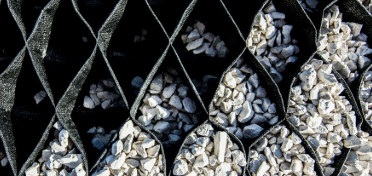 2025 Nuovo erbaccio artificiale non riempito con tappetino ammortizzante per campi da sport