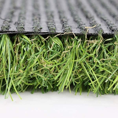 Paesaggio multi-direzionale erba verde artificiale 40mm PU rivestimento doppio PP supporto alto Dtex