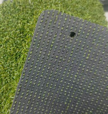 13mm Golf erba artificiale ad alta permeabilità Distribuzione densa Mettere materiale PE verde Lunga garanzia
