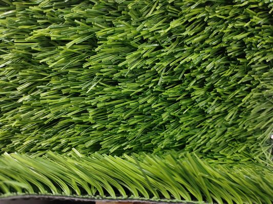 Erba Artificiale da Calcio ad Alta Densità e Alto Dtex con Elevata Permeabilità per Campi Professionali e Amatoriali per Grossisti e Distributori