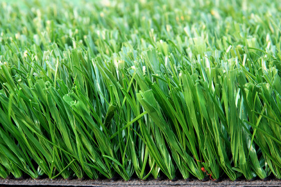 Grasseto artificiale per calcio resistente ai raggi UV con altezza di 60 mm e senza metalli pesanti per prestazioni durature